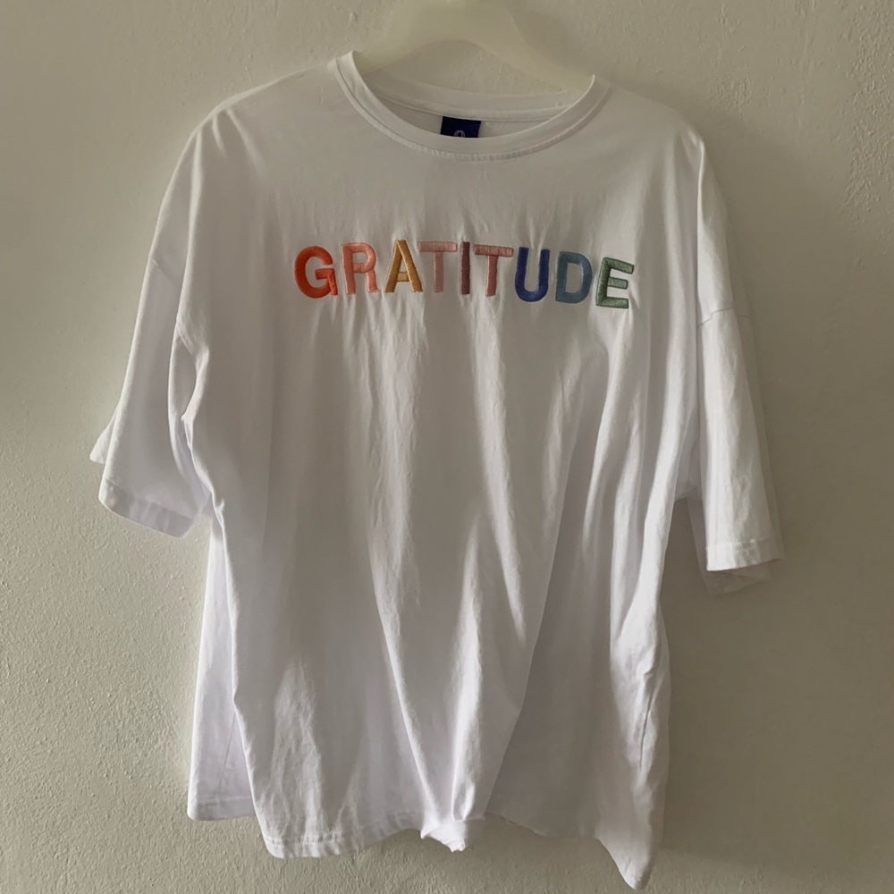 MONAT Boyfriend Tee
